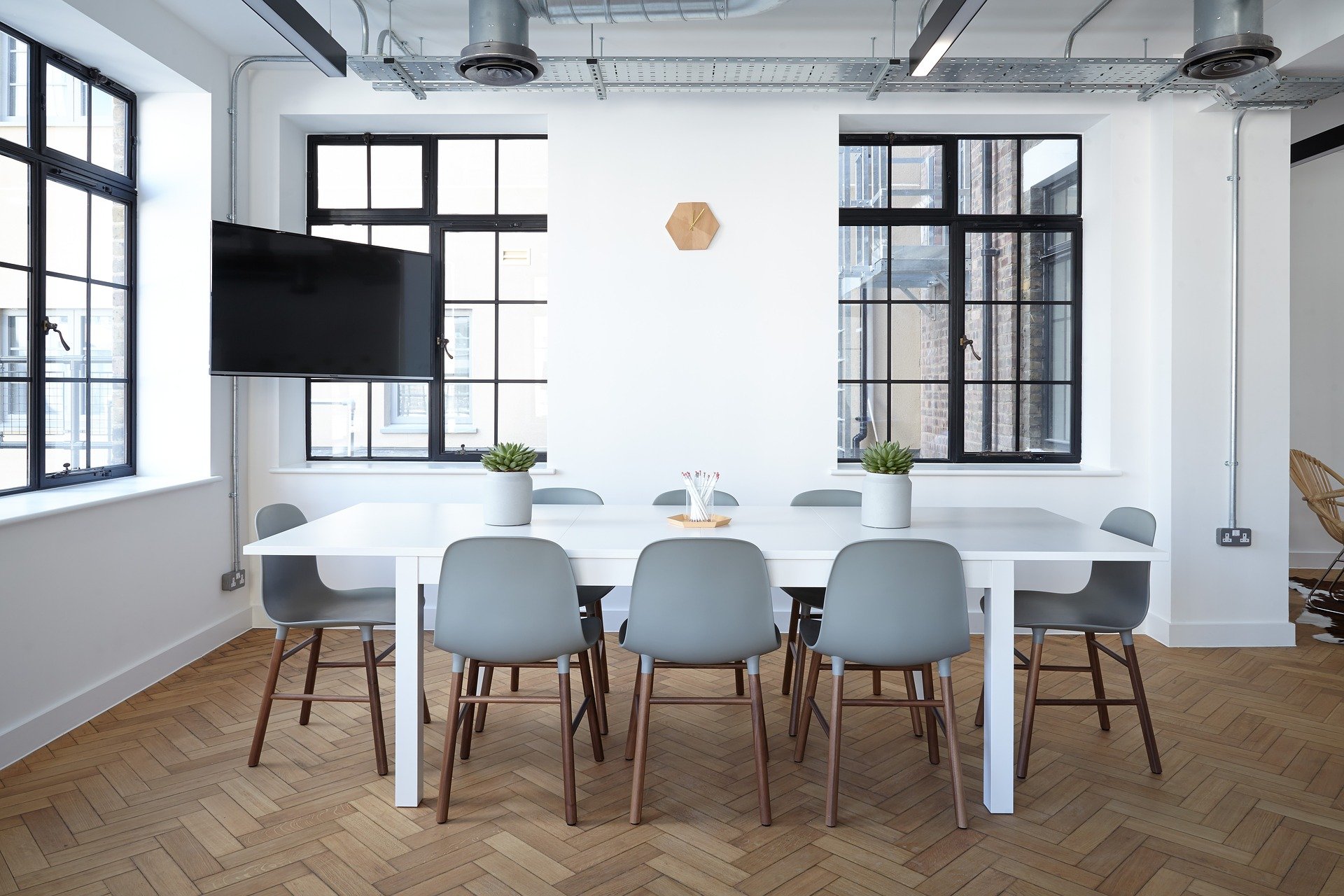 Office or commercial space rental in Paris
